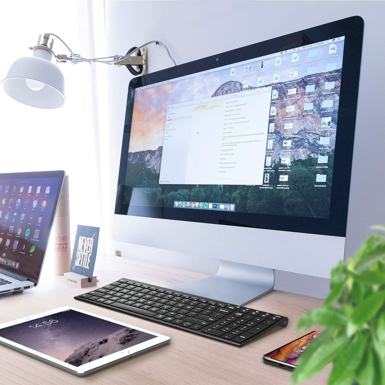 Universal Bluetooth 5.1 Wireless Keyboard with Number Pad